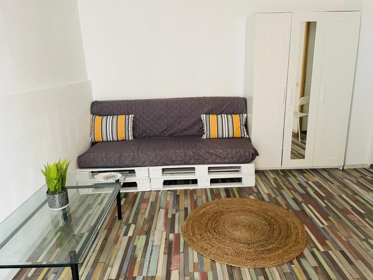 Londof Housing City Center Brasov Apartment ภายนอก รูปภาพ