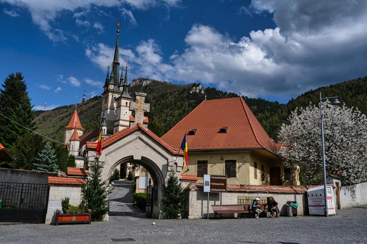 Londof Housing City Center Brasov Apartment ภายนอก รูปภาพ